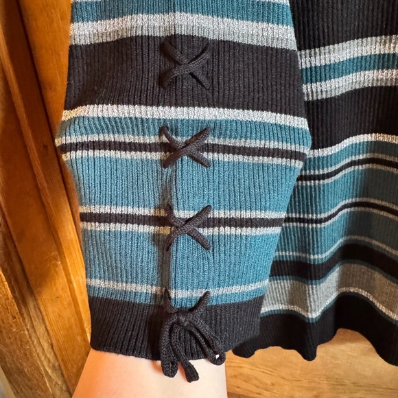 Venus 3/4 Sleeve Pullover V-Neck Ribbed Sweater - Size 3X NWOTs - Picture 4 of 13